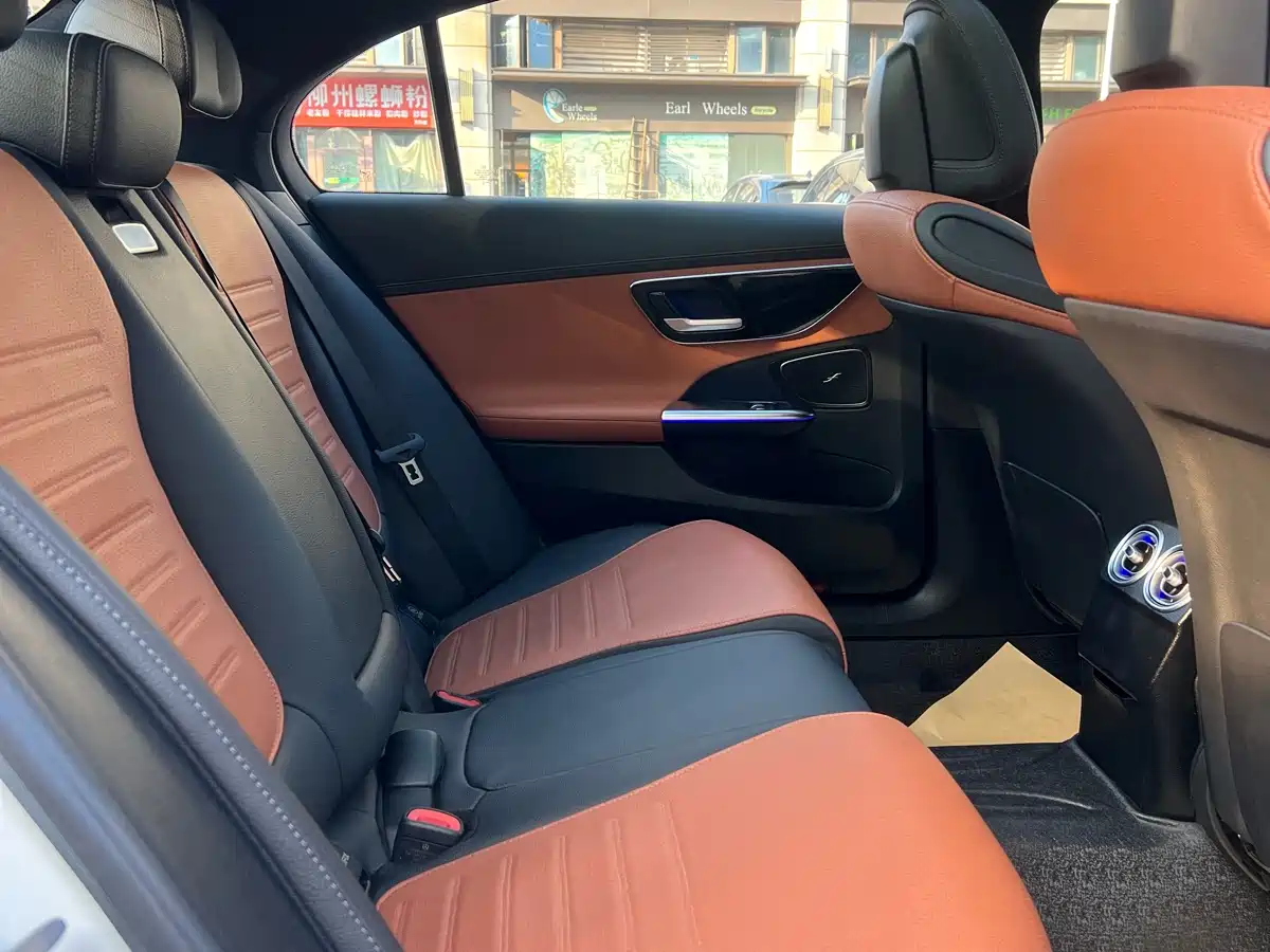 MERCEDES-BENZ C CLASS