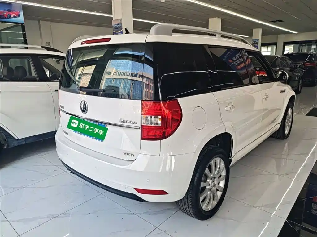 Škoda Yeti 2016 1.4TSI DSG Pioneer Edition фото 23
