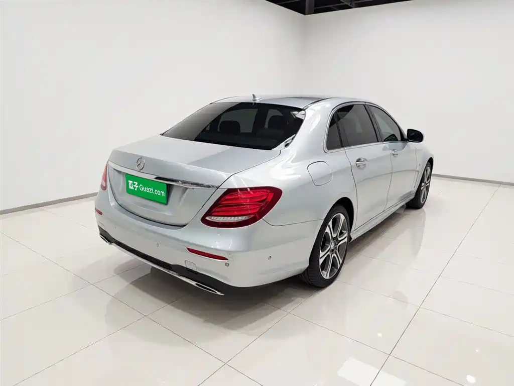 Mercedes-Benz E-Class 2016 E 300 L Sport Fashion Type фото 6