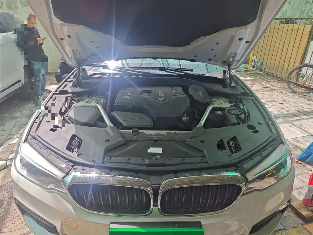 BMW 5 Series 2019 Facelift 530Li Leading M Sport Package фото 16