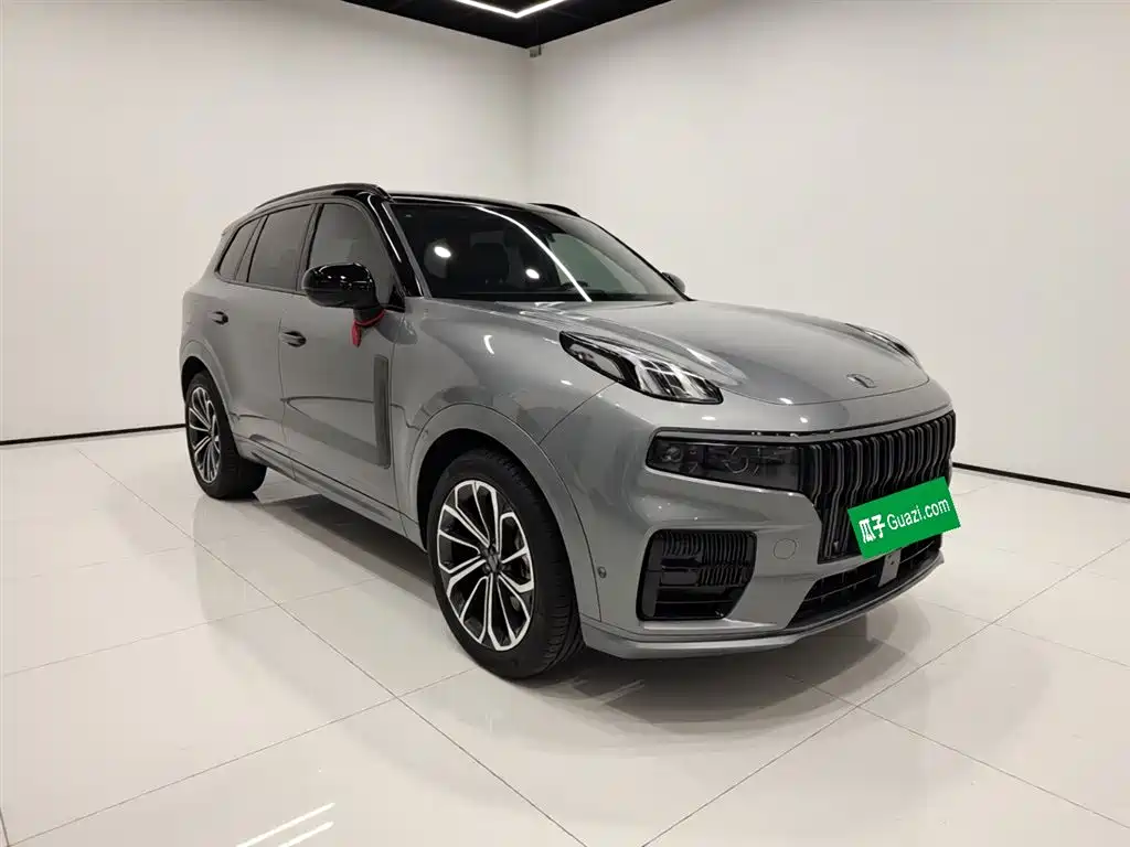 Lynk & Co 09 EM-P 2021 2.0T PHEV Halo 6-seater фото 3