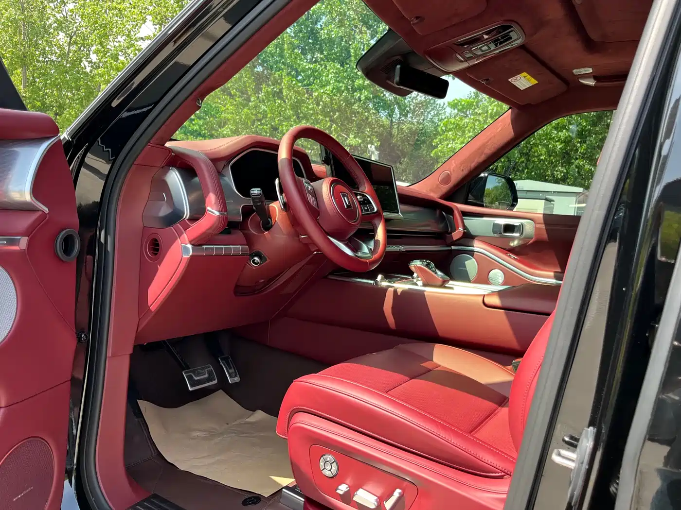 TANK TANK 700 NEW ENERGY