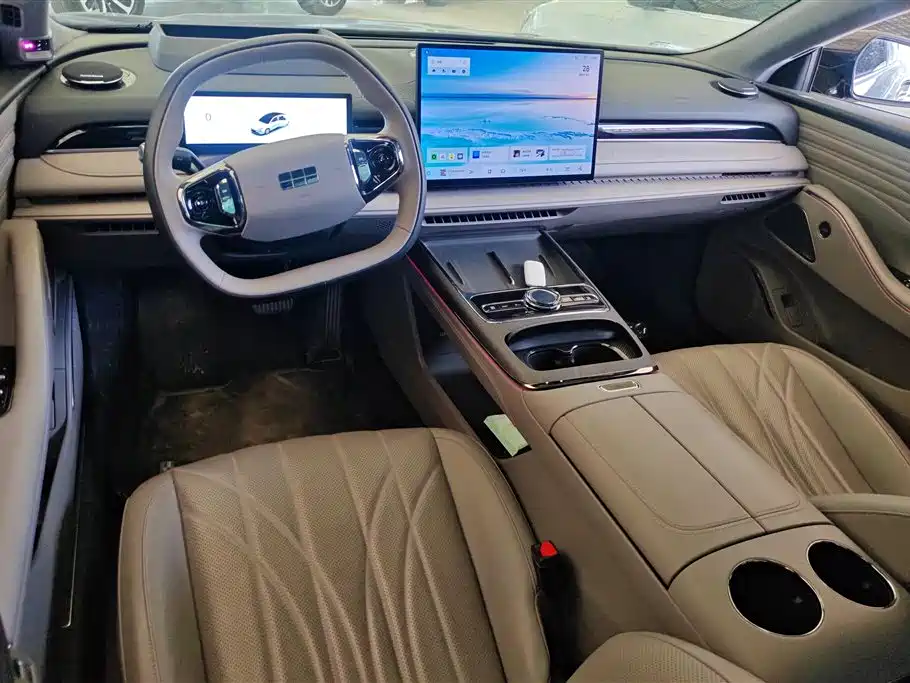 Geely Galaxy Galaxy Xingyao 8 2025 130km EM-P Starship Edition фото 12