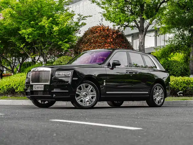 ROLLS-ROYCE CULLINAN
