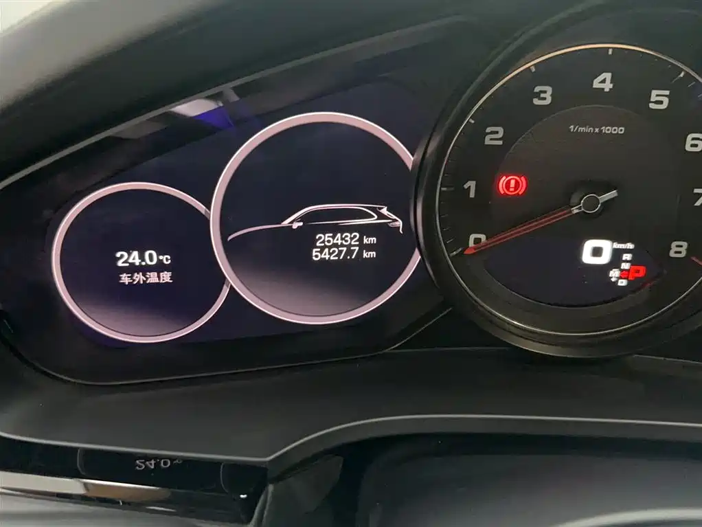 Porsche Cayenne 2023 Cayenne S 2.9T Platinum Edition фото 3