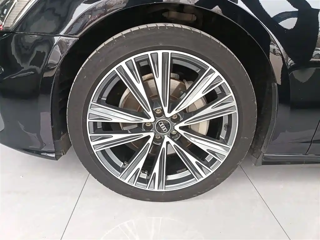 Audi A6L 2022 45 TFSI Premium Dynamic фото 23