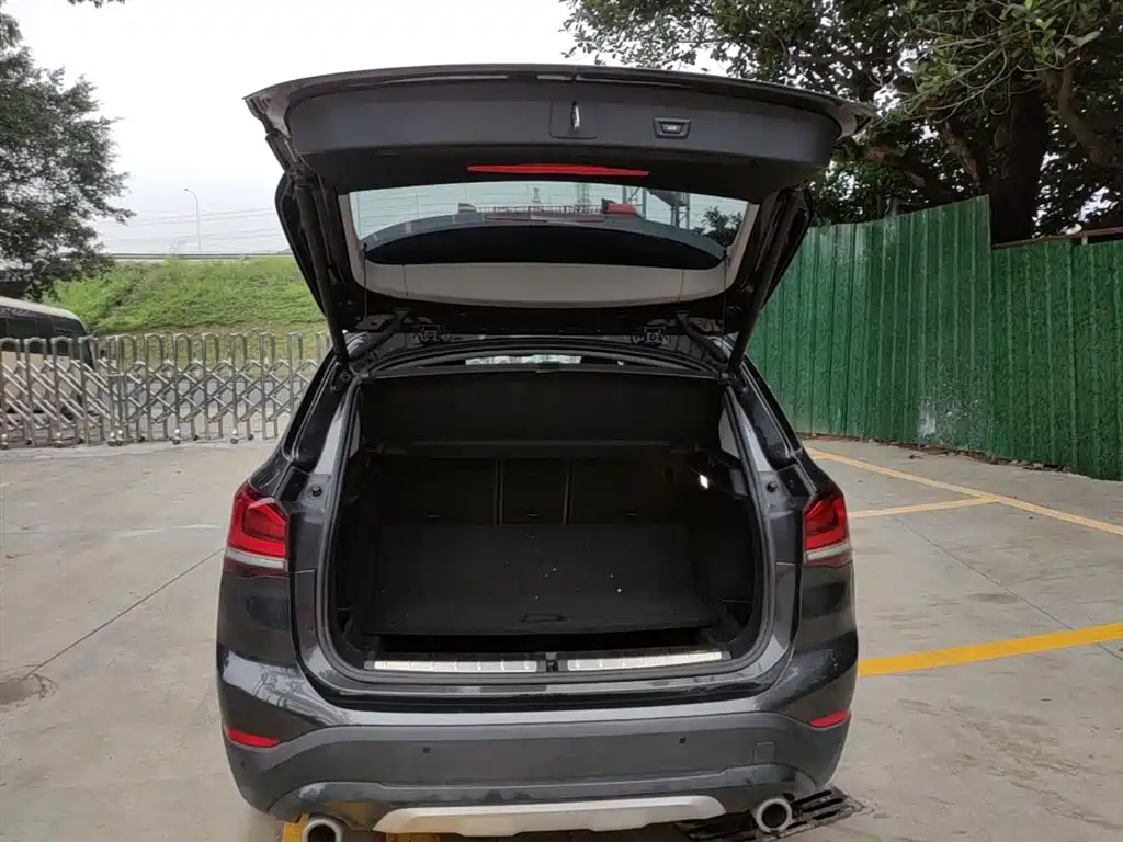 BMW X1 2022 sDrive20Li Fashion фото 19