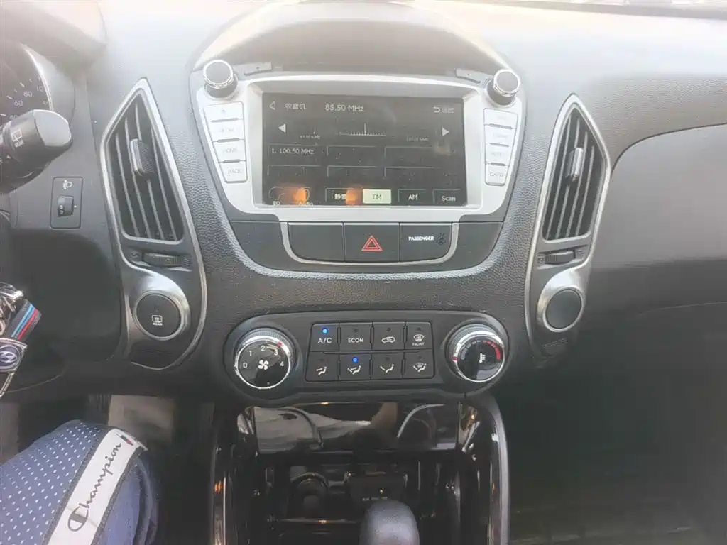 Hyundai Beijing Hyundai ix35 2013 2.0L Automatic 2WD Comfort GL China IV фото 13