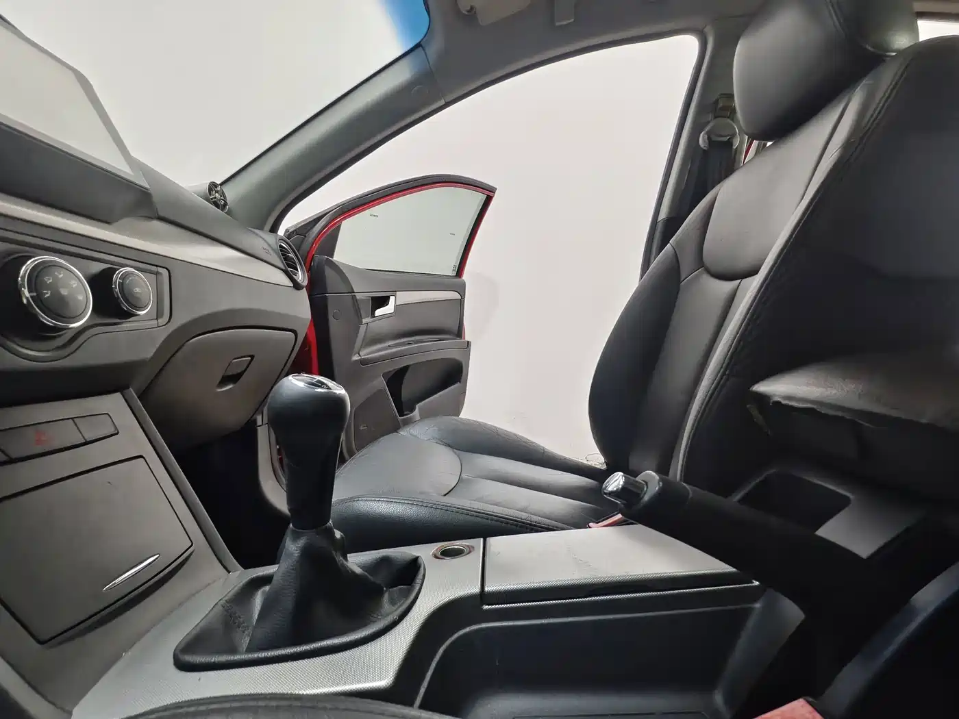 Roewe 350 2012 2012 1.5L Manual Smart Value Edition