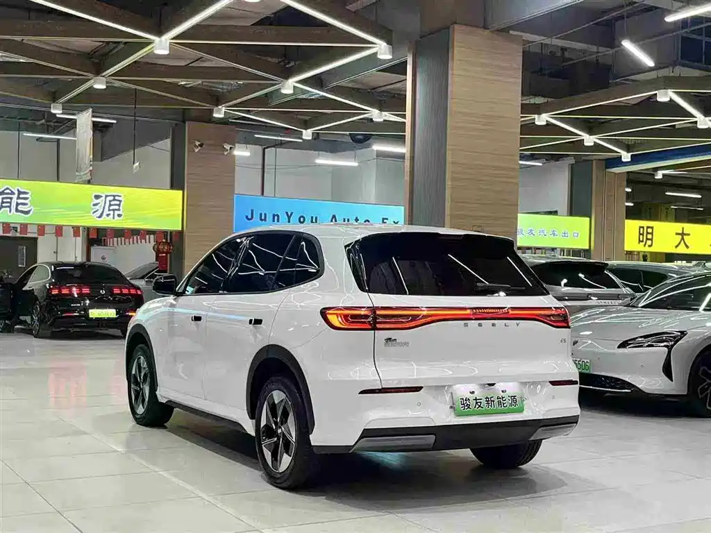 Geely Galaxy Galaxy E5 2024 440km Start Edition фото 3