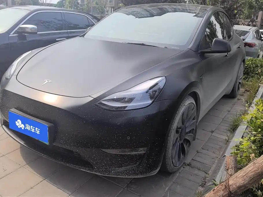 Tesla Model Y 2023 High Performance All-Wheel Drive Edition