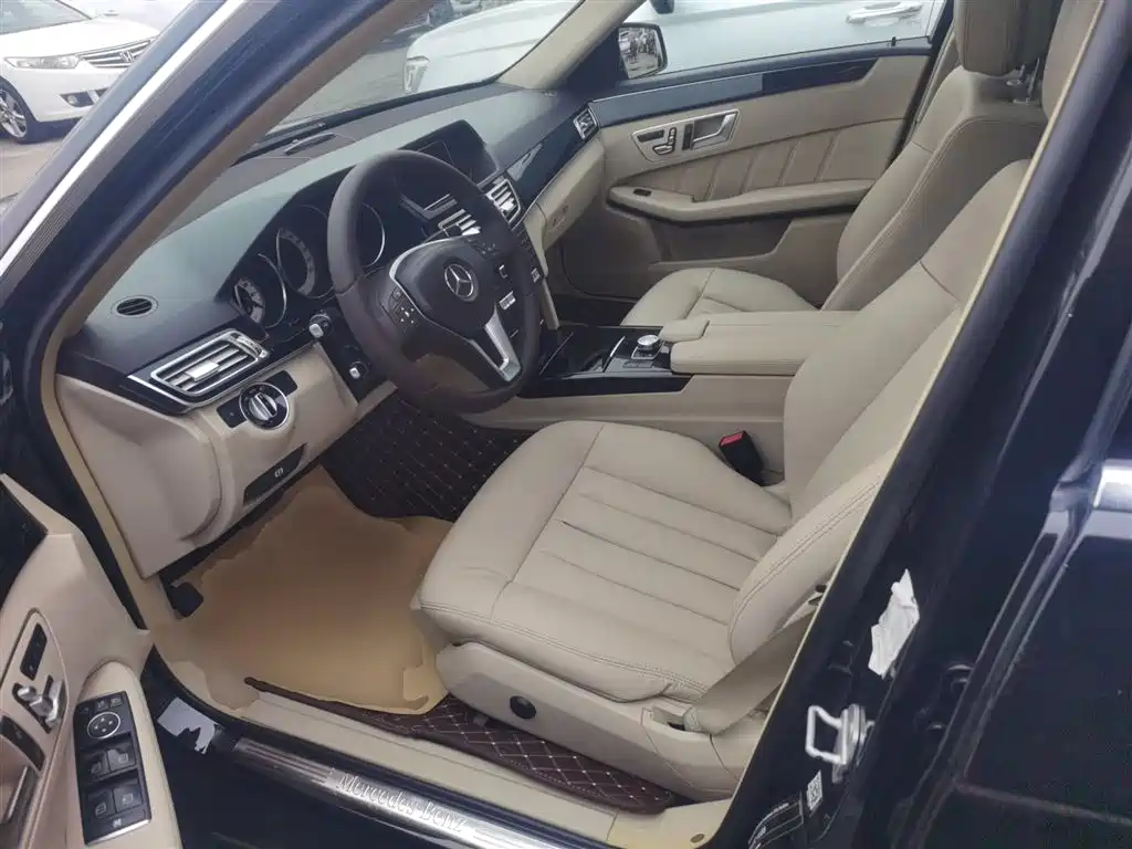 Mercedes-Benz E-Class 2014 Facelift E 300 L Sport фото 11