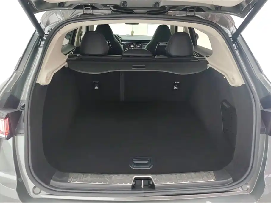 Lynk & Co 01 2021 2.0TD 2WD Pro фото 4