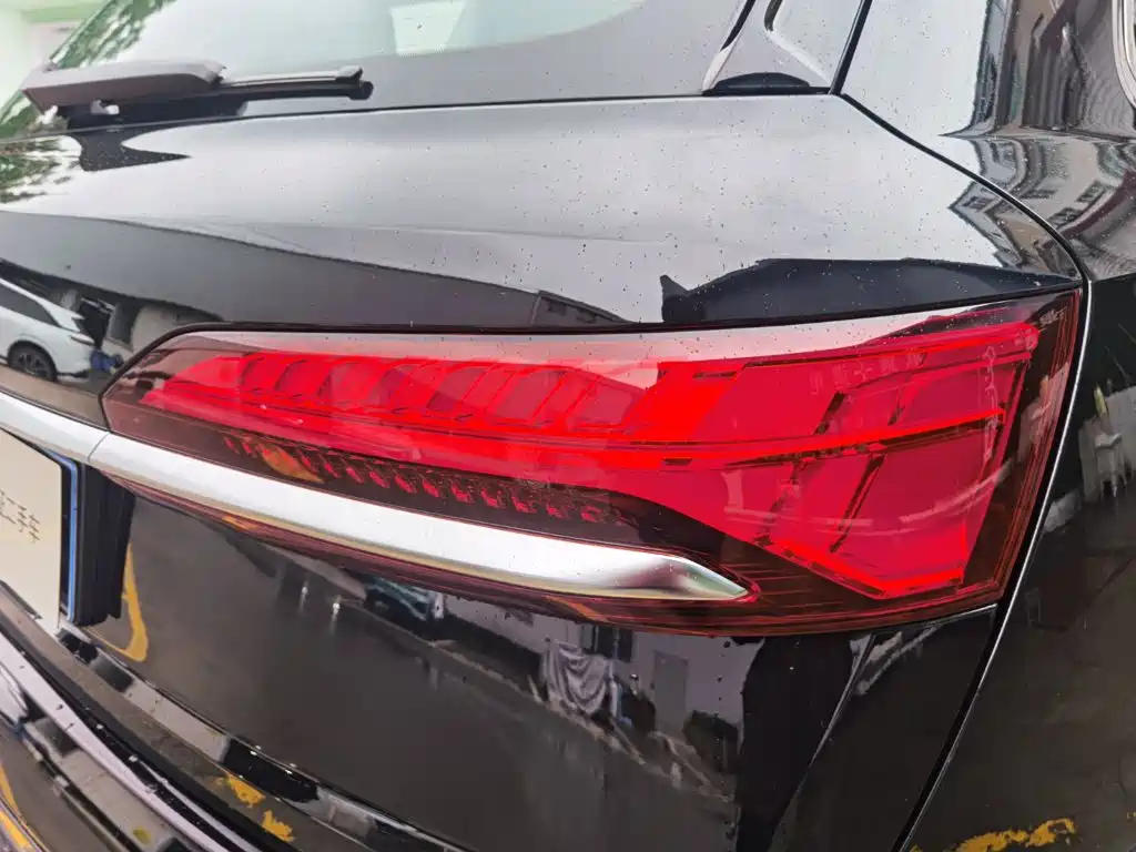 Audi Q7 2025 2025 55 TFSI quattro S line Sport