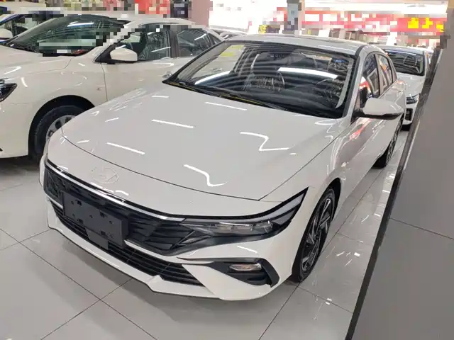 MODERN ELANTRA 2026