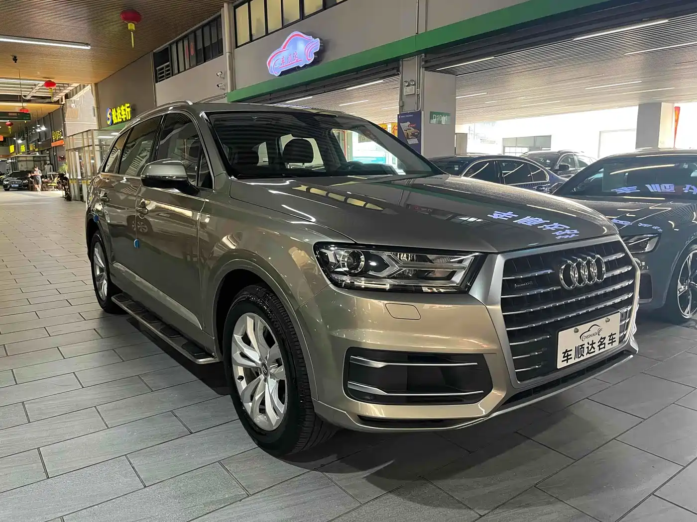 AUDI Q7