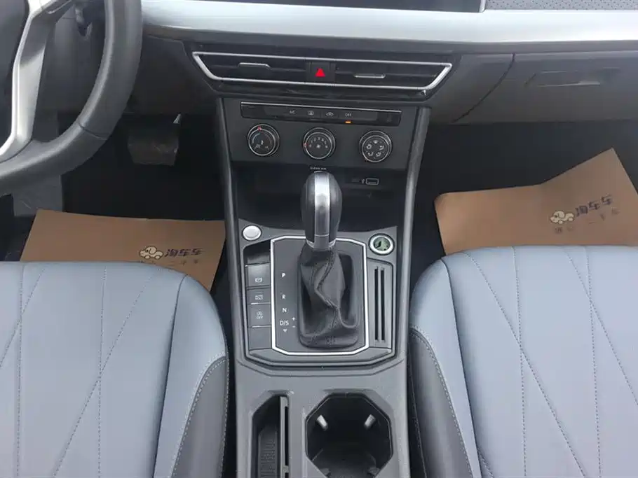 Volkswagen Lavida 2024 Model 1.5L Automatic 5 Million Edition фото 16