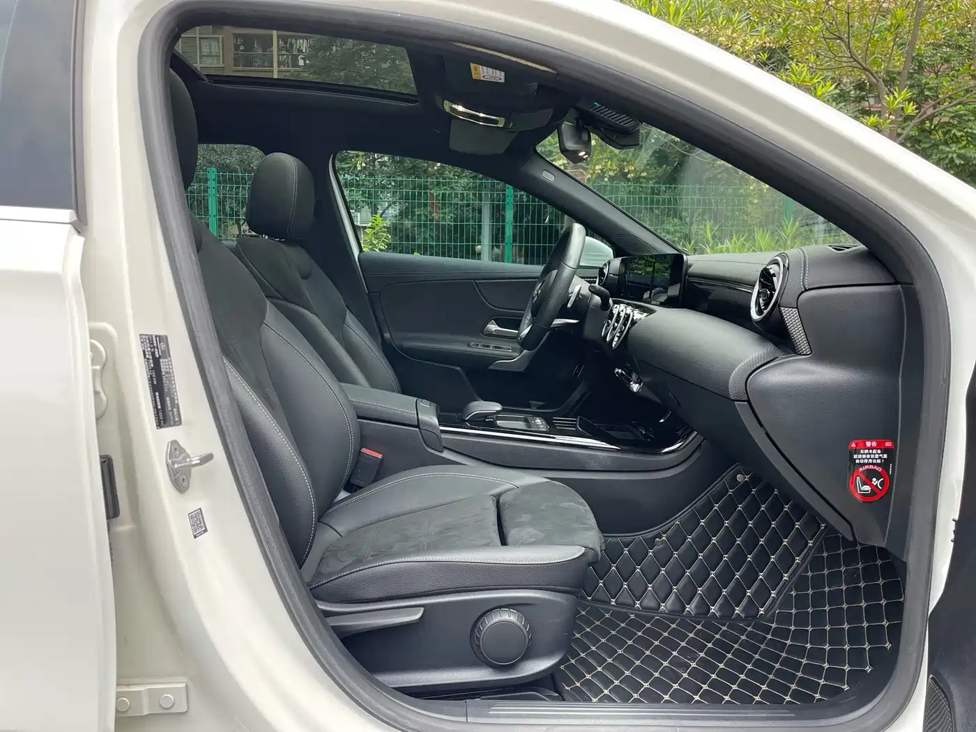 Mercedes-Benz A-Class 2020 A 180 L Sport Sedan фото 10