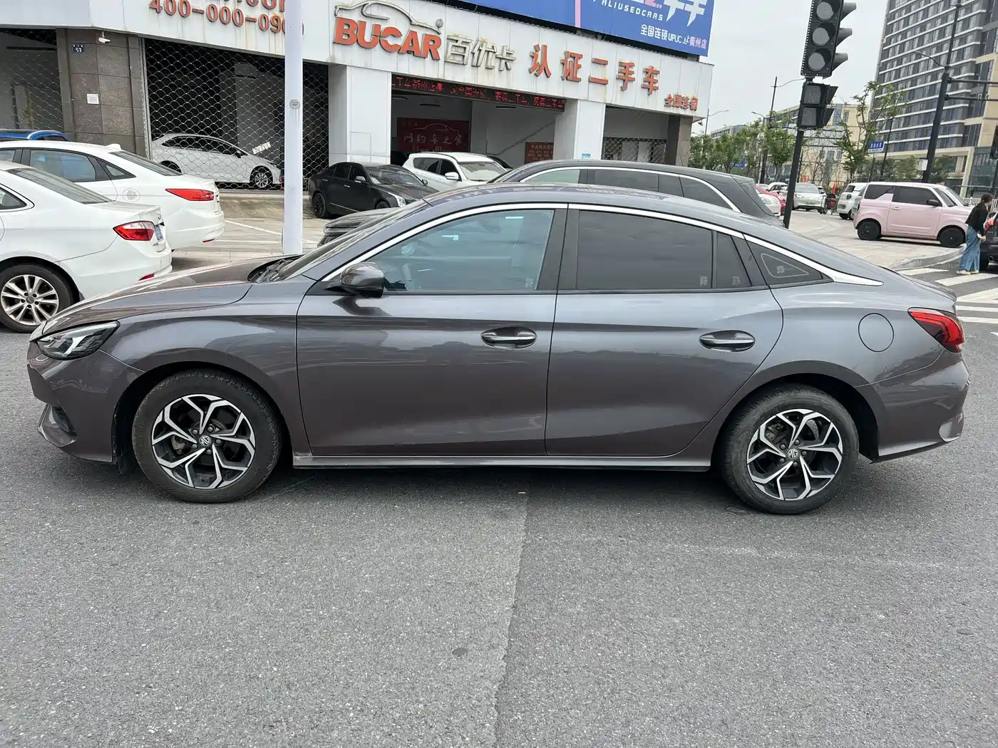 MG MG5 2020 2021 Model 180DVVT CVT Youth Luxury Edition