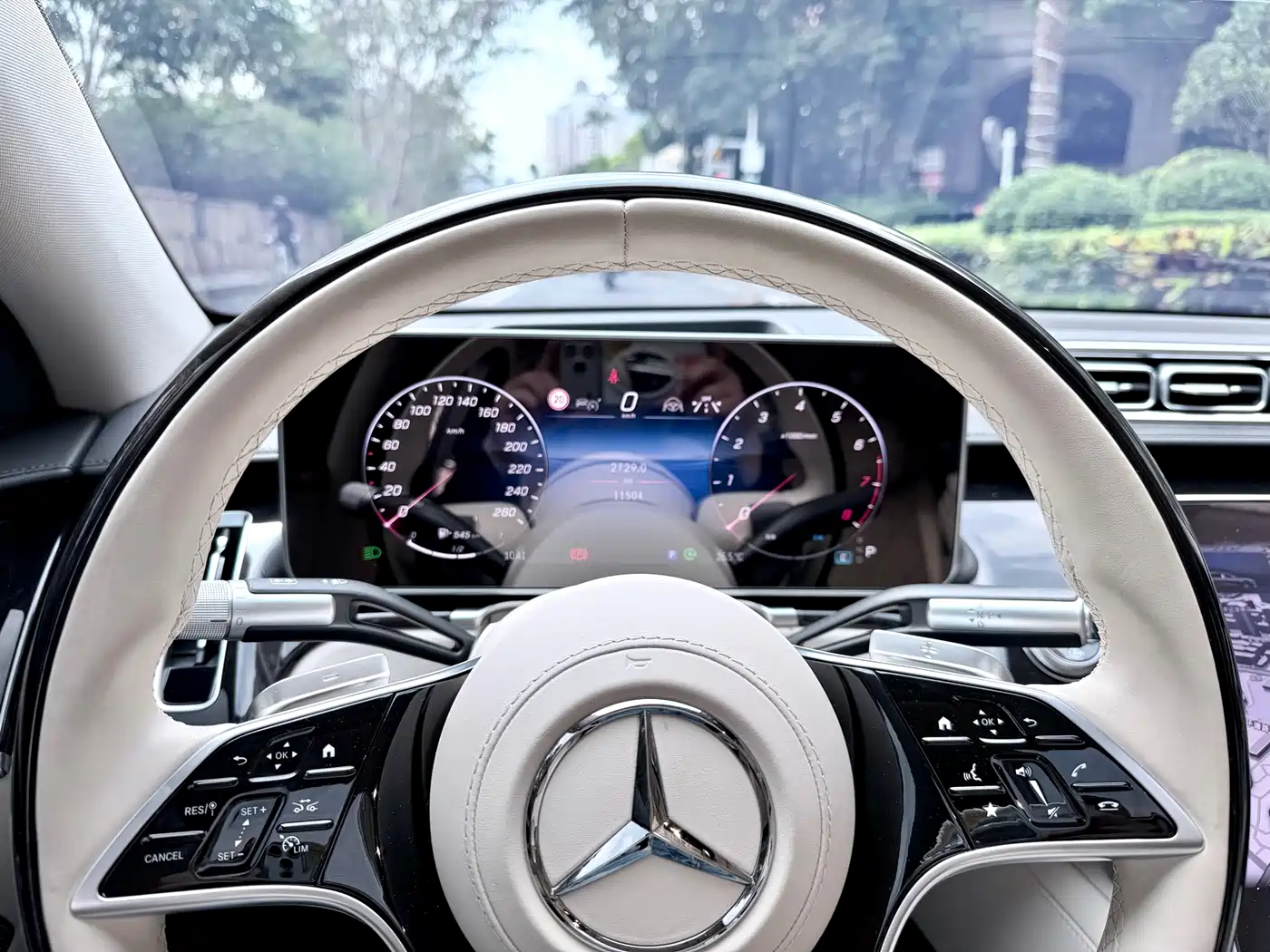 Mercedes-Benz Maybach S-Class 2025 Model S 480 4MATIC фото 13
