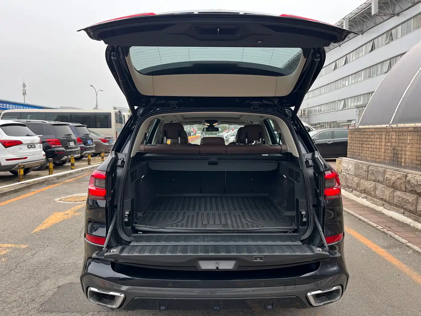 BMW X5 (Import) 2020 xDrive40i M Sport Package фото 33