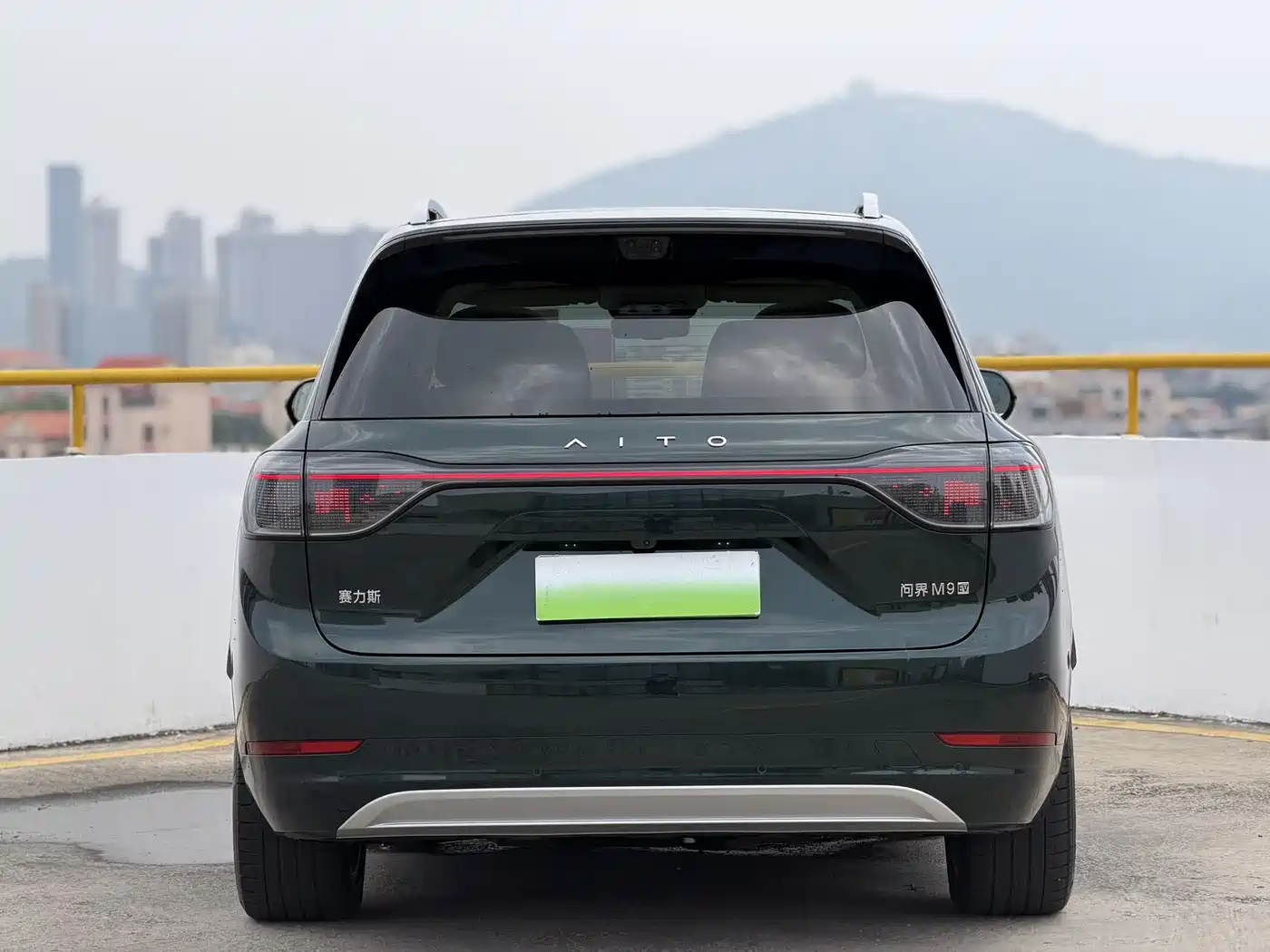AITO Wenjie AITO M9 2025 Pure Electric Ultra 100kWh 6-Seater фото 5