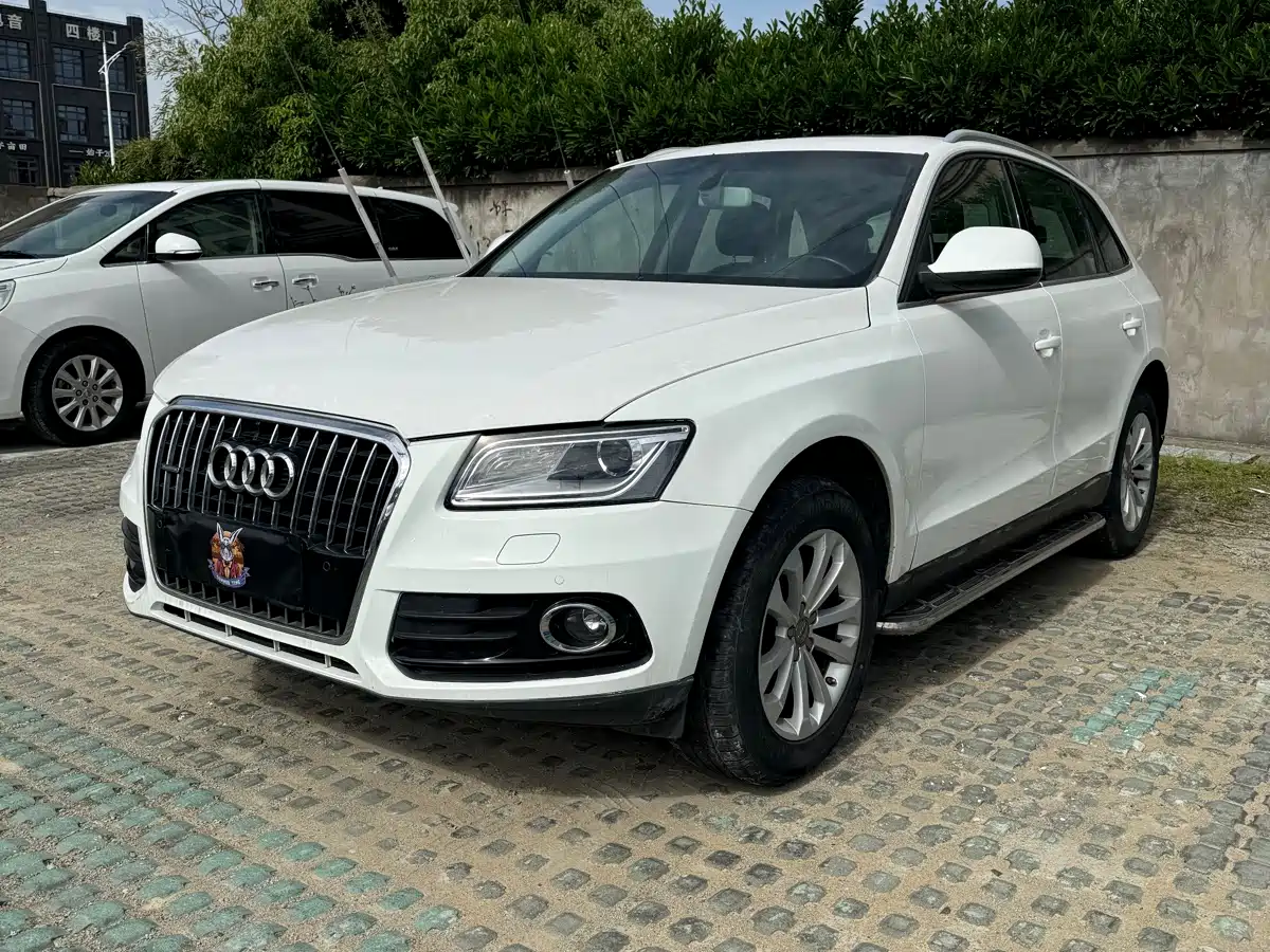Audi Q5 2013 40 TFSI Technology