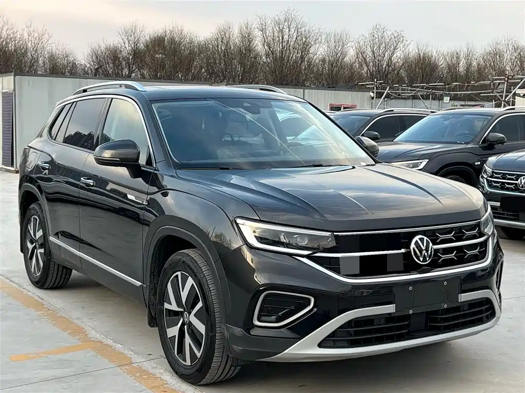Volkswagen Tayron 2023 280TSI 2WD Luxury Plus Advanced Edition фото 3