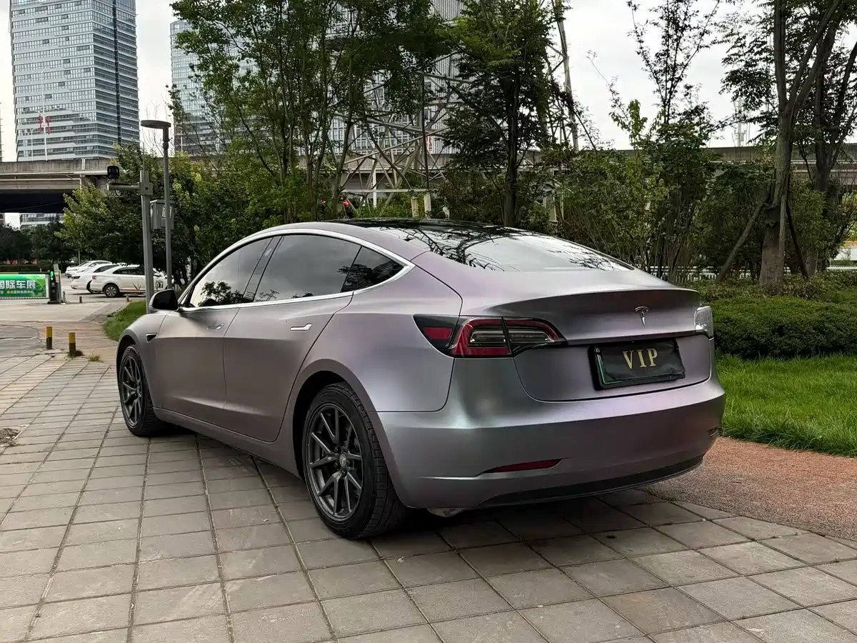 صورة 7 - Tesla Model 3 (Import)