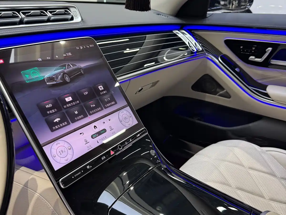 Mercedes-Benz Maybach S-Class 2023 Facelift S 580 4MATIC фото 14