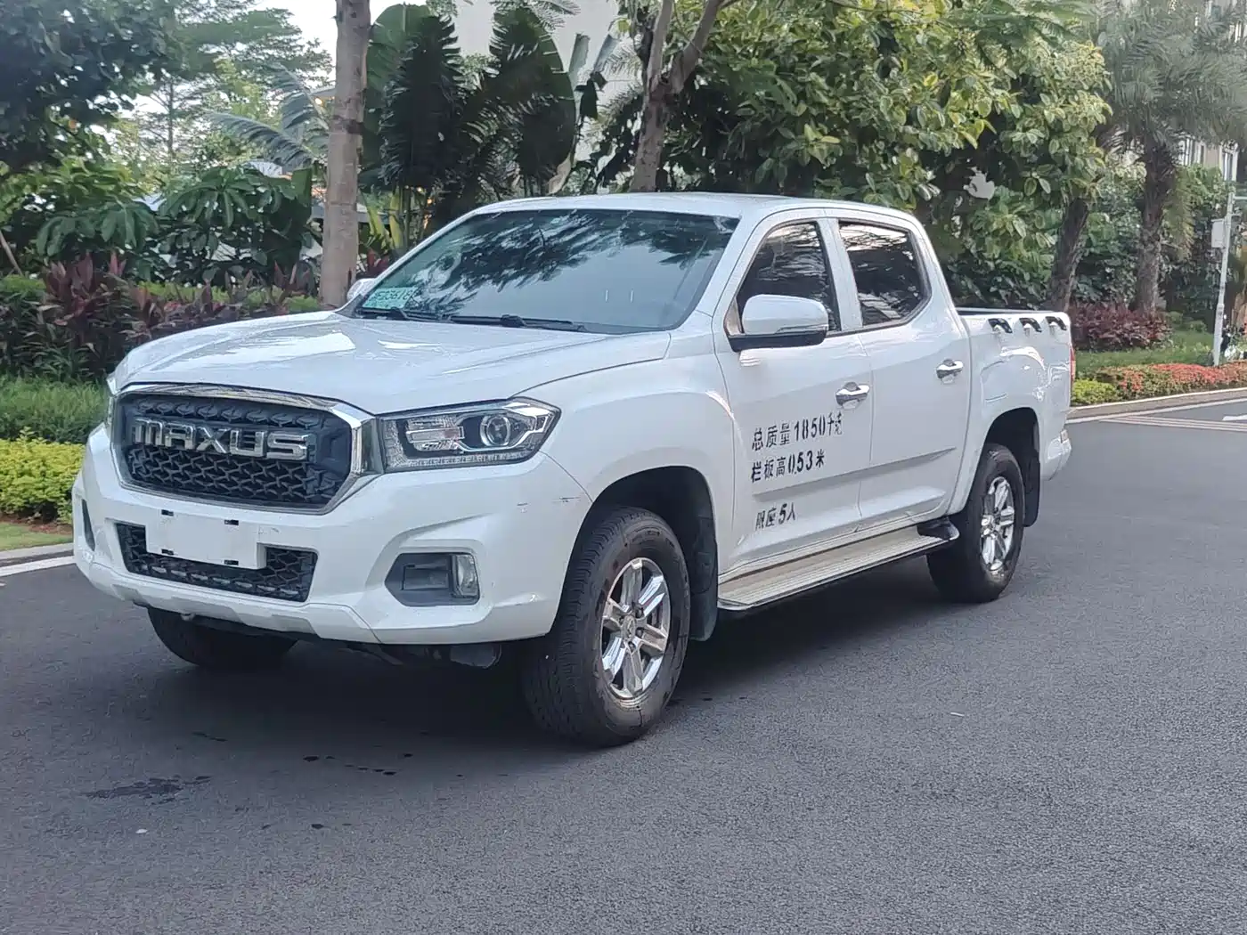 SAIC Maxus Maxus T70 2020 2.0T Diesel Manual 2WD Comfort Long Cab High Ground Clearance фото 2