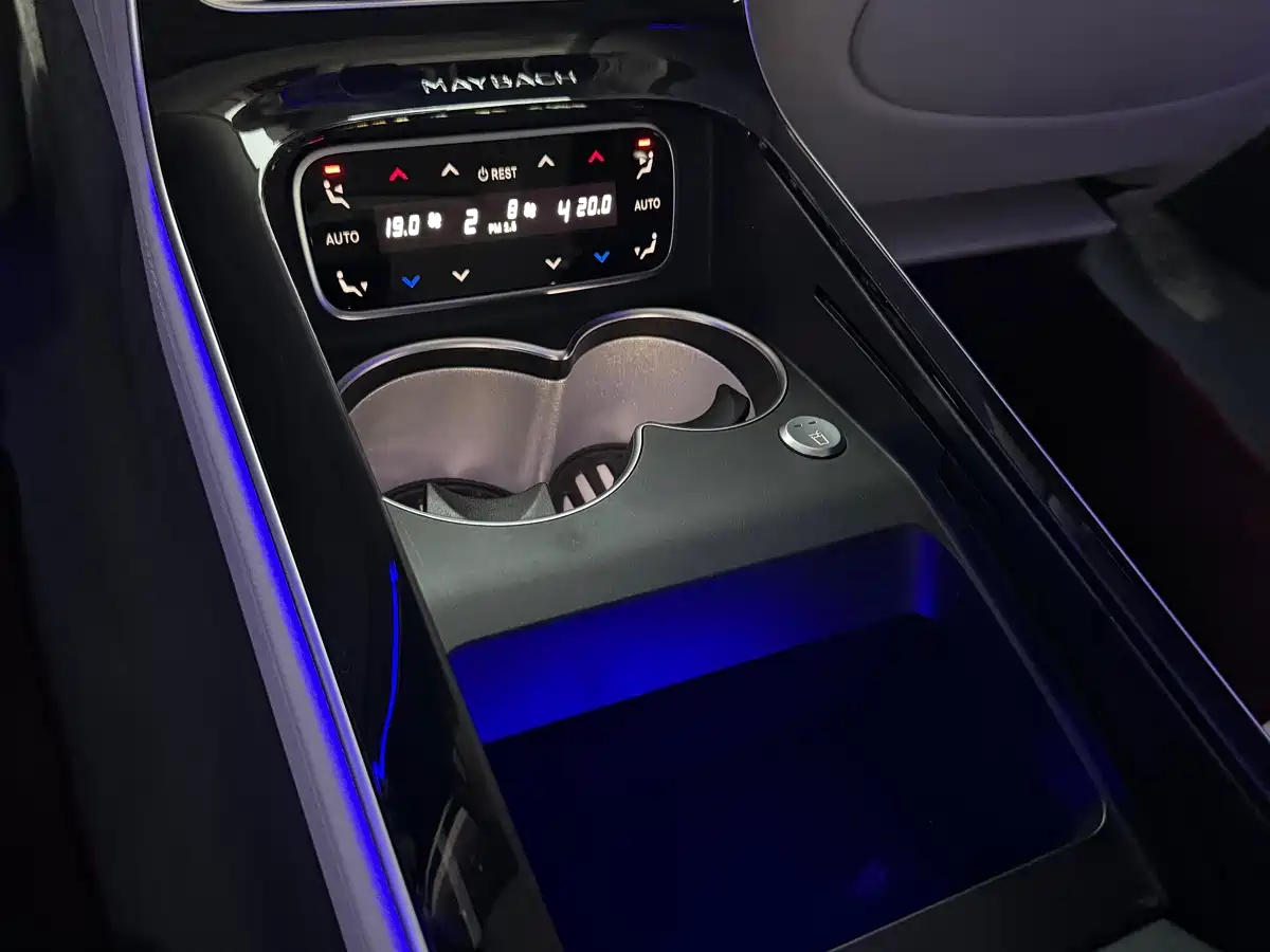 Mercedes-Benz Maybach S-Class 2023 Facelift S 580 4MATIC фото 23