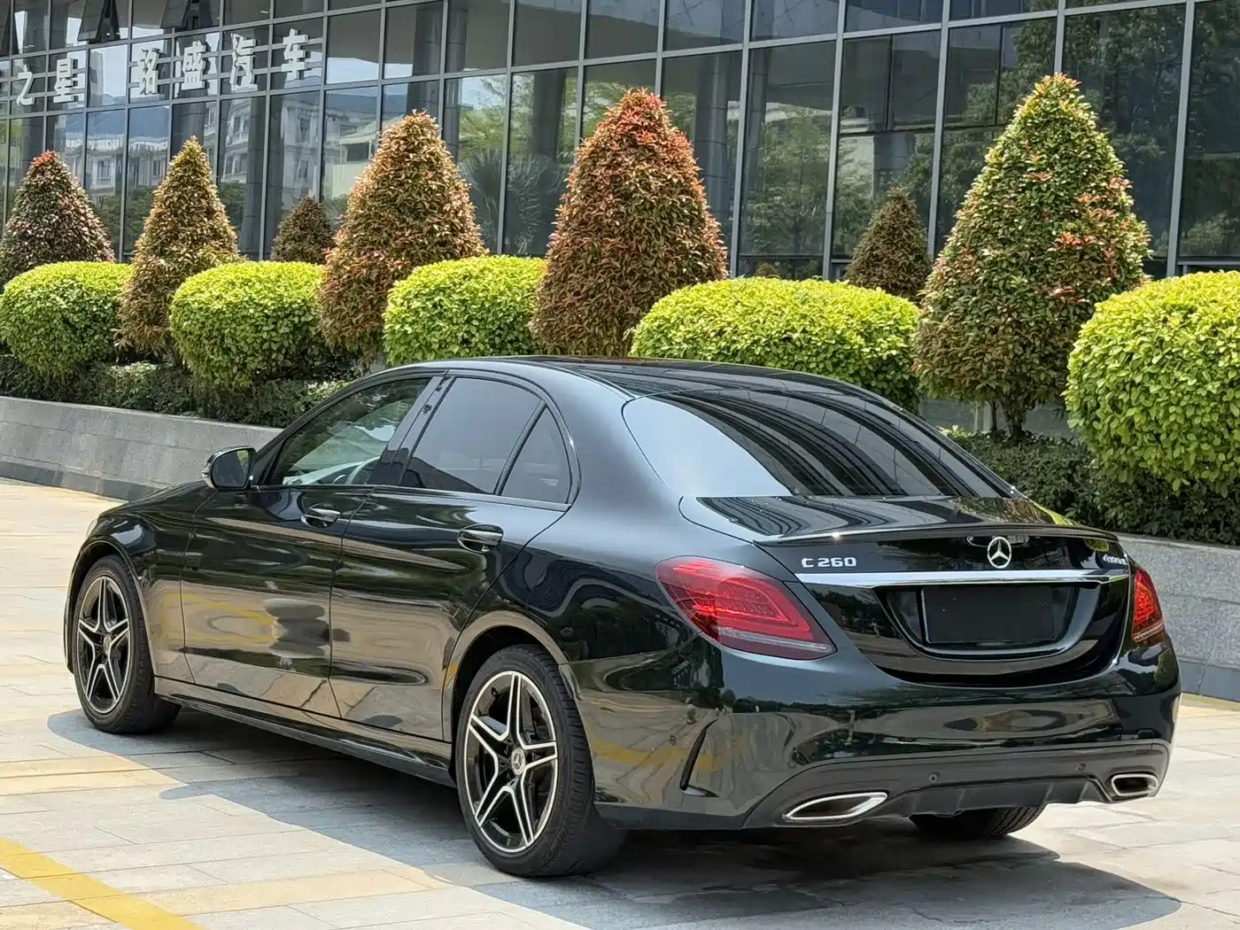 Mercedes-Benz C-Class 2021 C 260 Starry Exclusive Edition фото 13