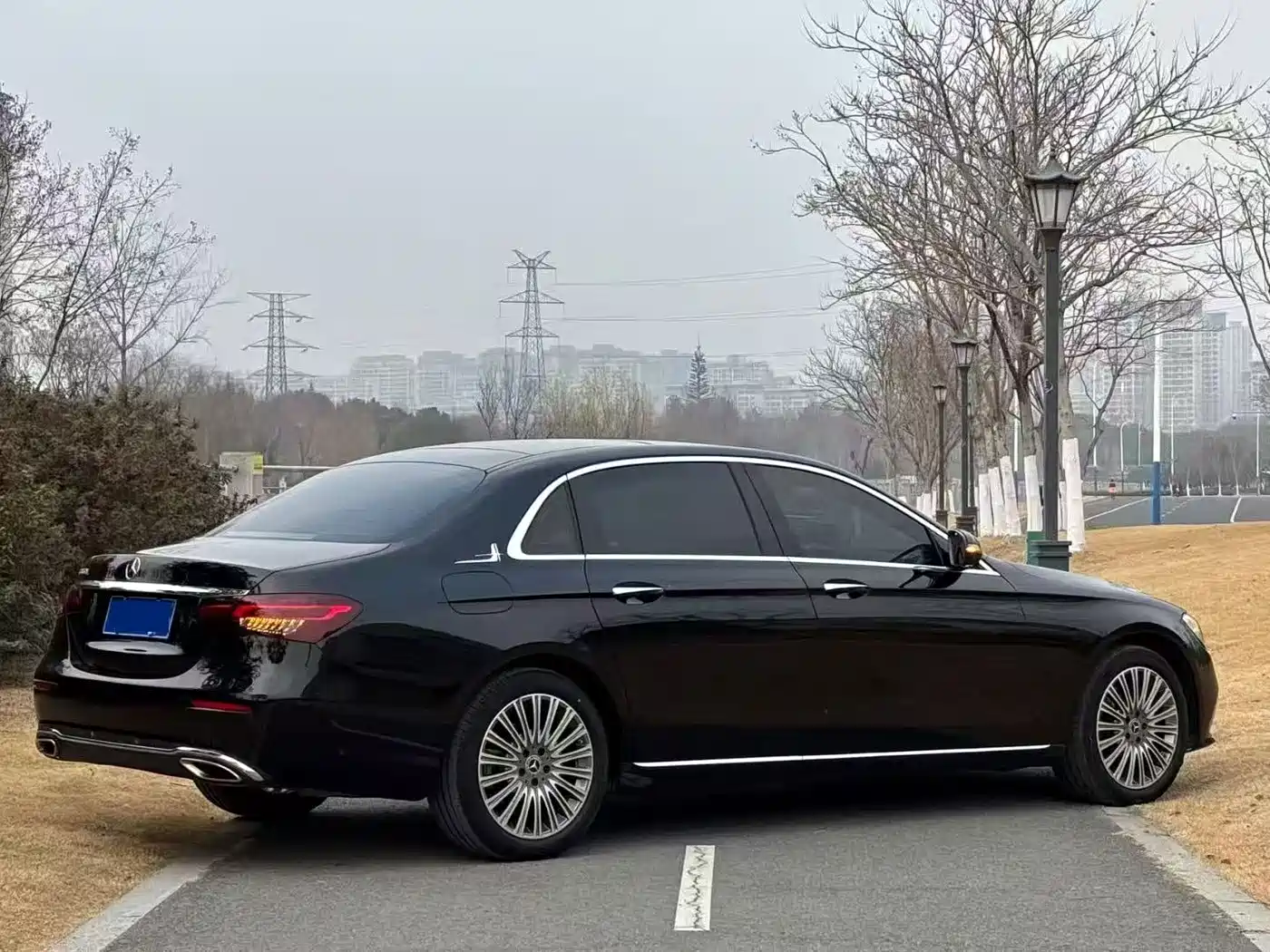 Mercedes-Benz E-Class 2021 E 300 L Luxury фото 7