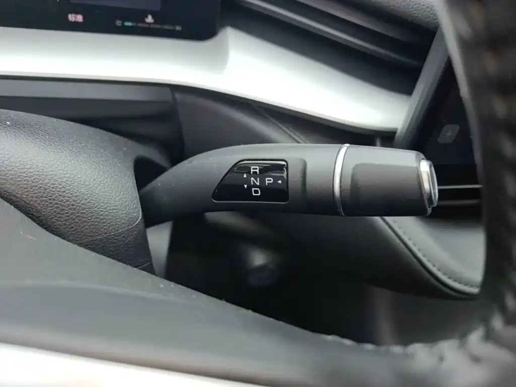 Фото 14 - Haval H6