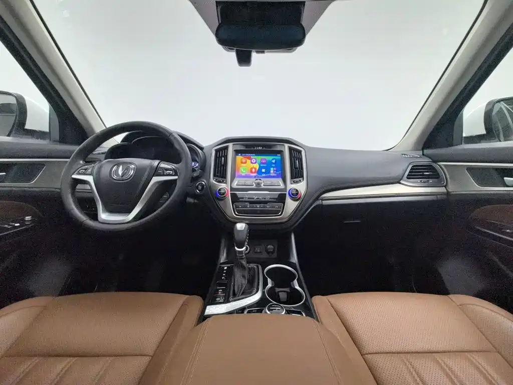 Changan CS95 2018 2017 2.0T 2WD Intelligent Expansion Edition