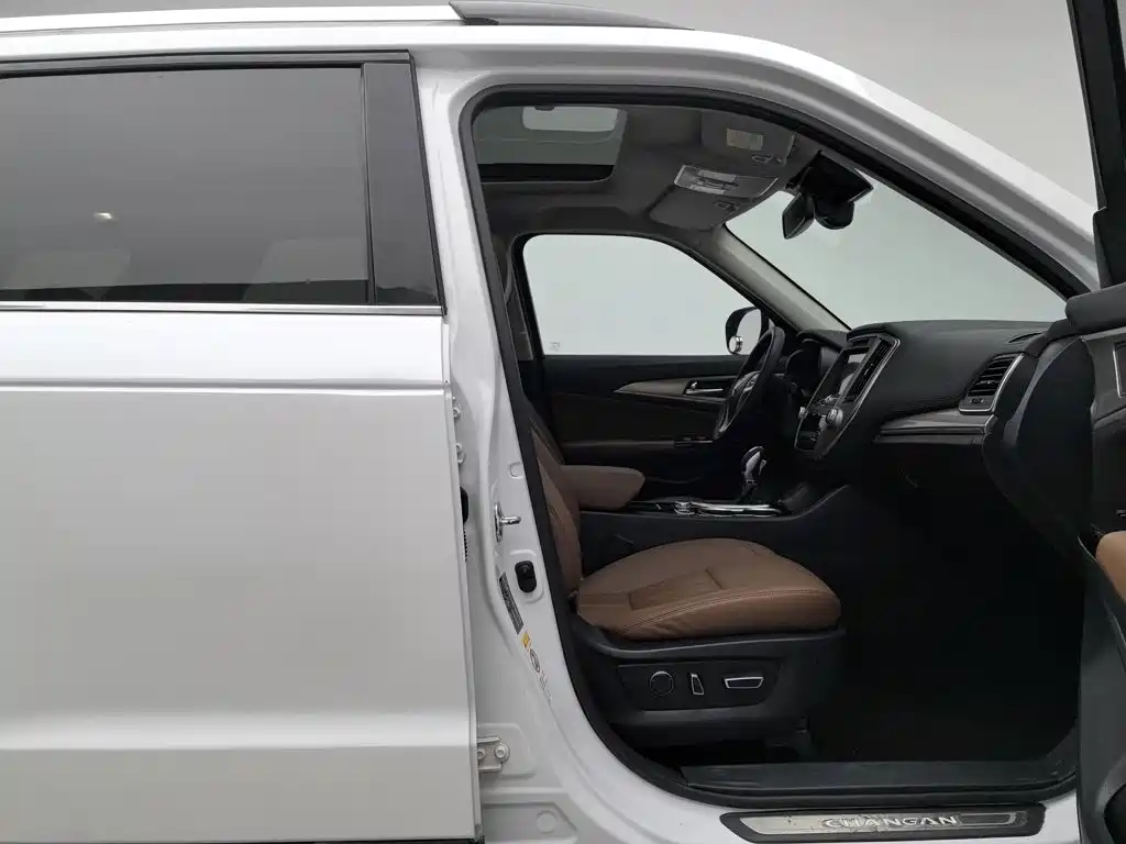 Changan CS95 2018 2017 2.0T 2WD Intelligent Expansion Edition