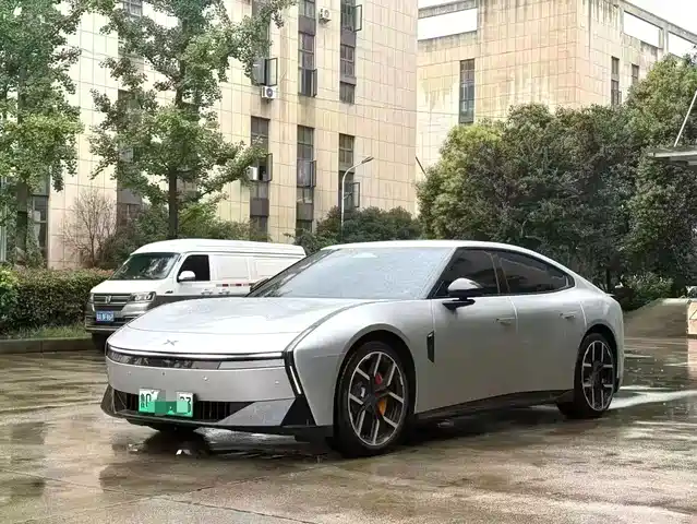Xpeng P7 702, увеличенный запас хода, Ultra