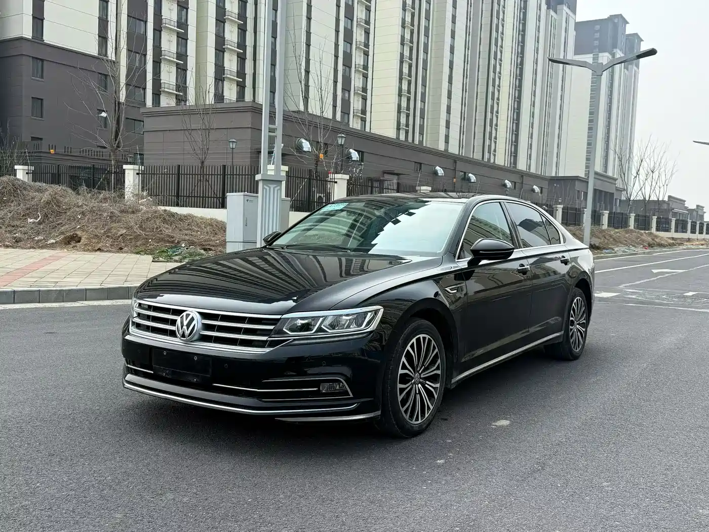 Volkswagen Phideon 2018 Facelift 380TSI FWD Business