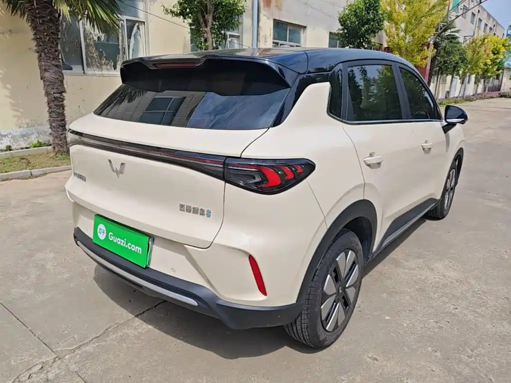 Wuling Motors Wuling Bingo S 2026 2025 Model 325km Premium Edition