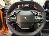 Photo 10 - Peugeot 2008