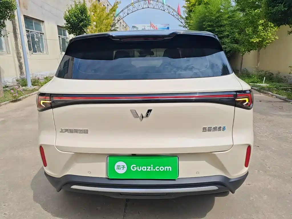 Wuling Motors Wuling Bingo S 2026 2025 Model 325km Premium Edition