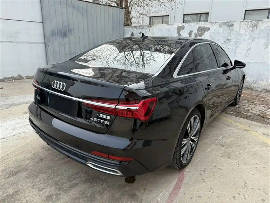 Audi A6L 2022 45 TFSI Premium Dynamic фото 13