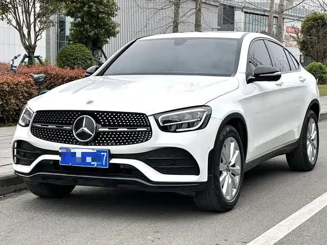 MERCEDES-BENZ GLC COUPE