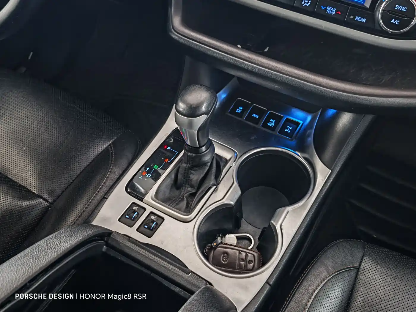 Toyota Highlander 2015 2.0T AWD Luxury Edition 7-seater фото 11