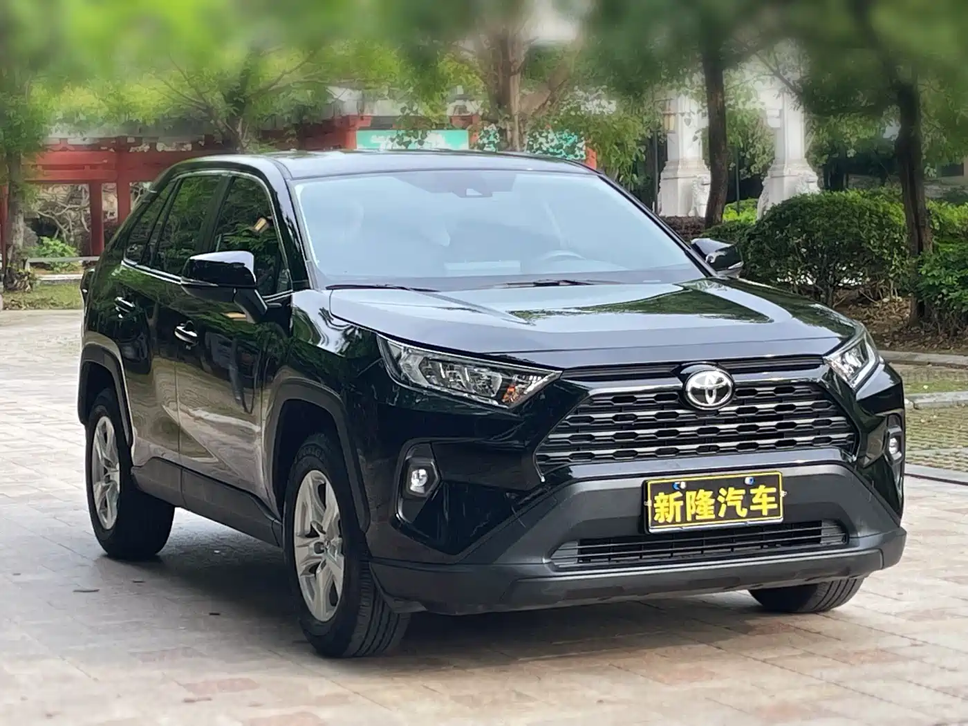 Toyota RAV4 Rongfang 2024 2.0L CVT FWD Urban Edition фото 3