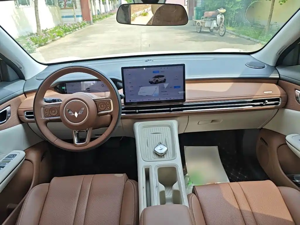 Wuling Motors Wuling Bingo S 2026 2025 Model 325km Premium Edition