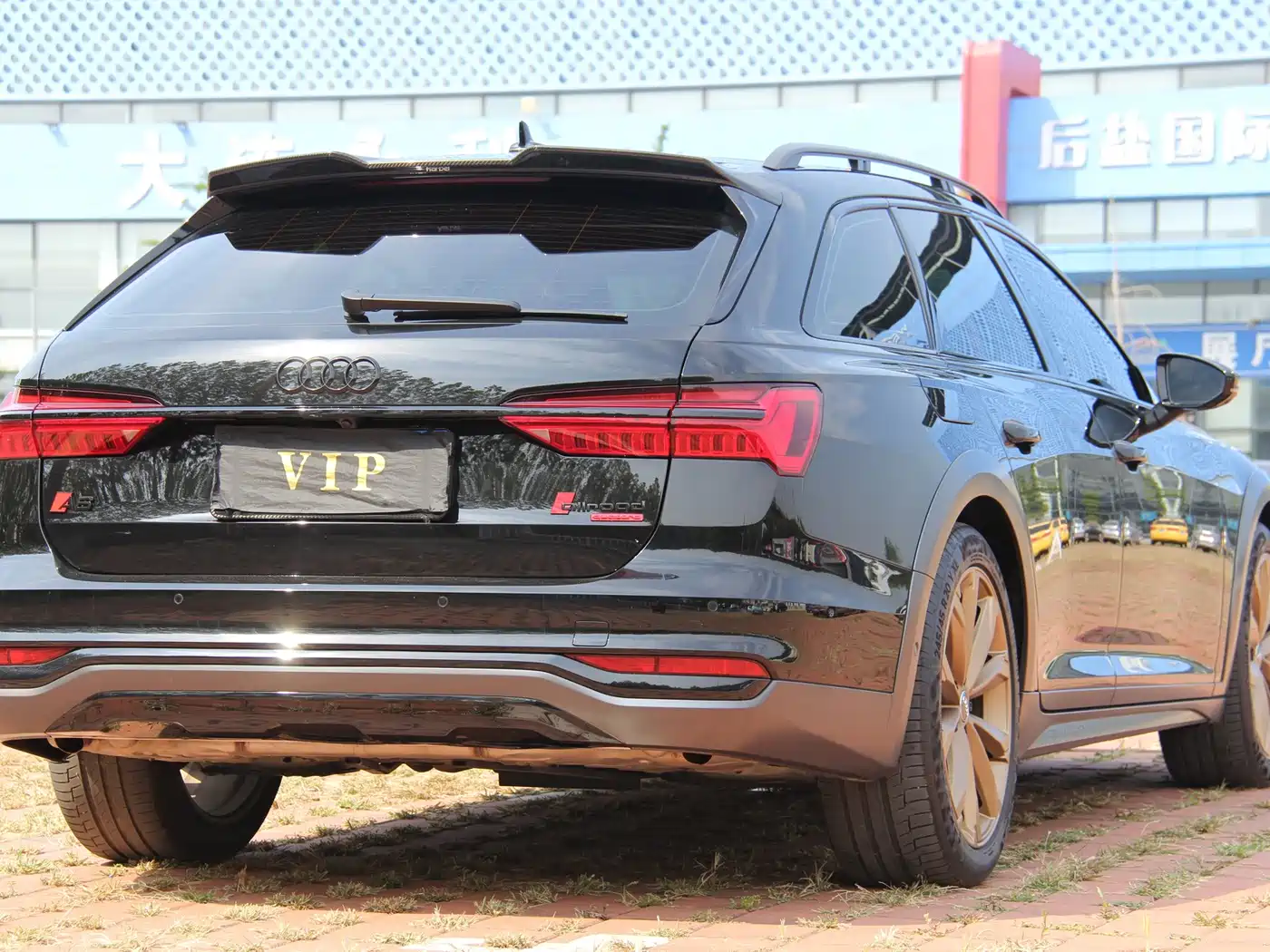 Audi A6 (Import) 2021 2021 allroad quattro Explorer 55 TFSI Premium Off-road