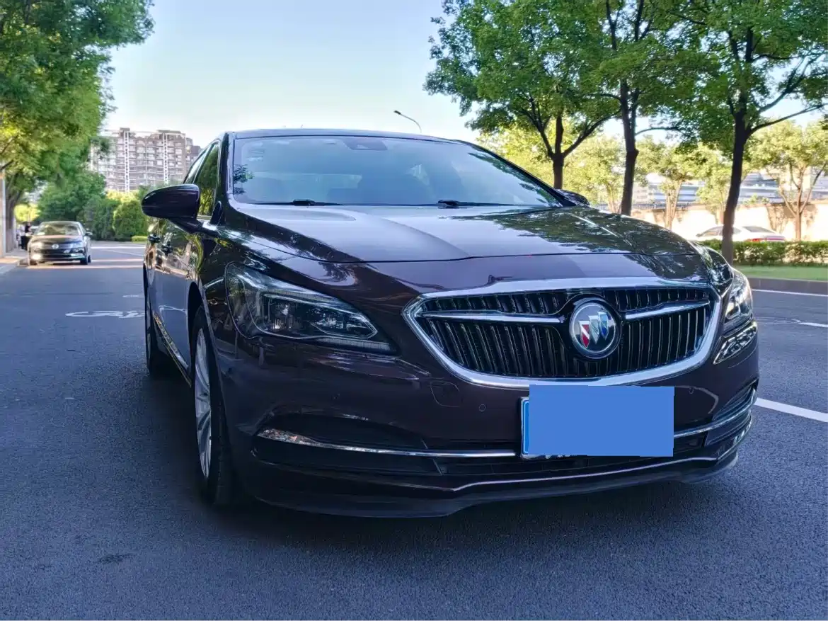 Buick LaCrosse 2016 Model 28T Luxury фото 2