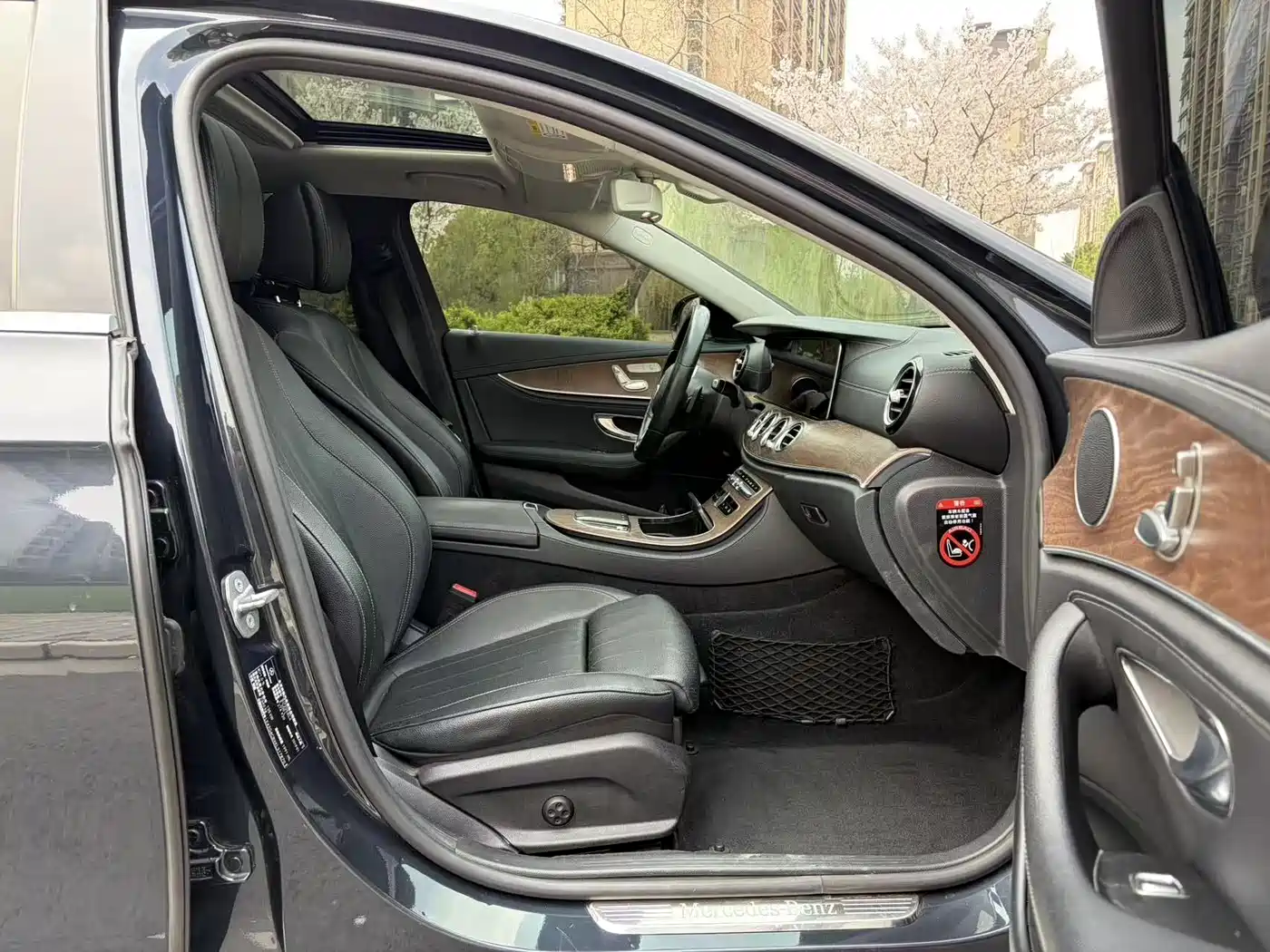 Mercedes-Benz E-Class 2019 E 200 L фото 7